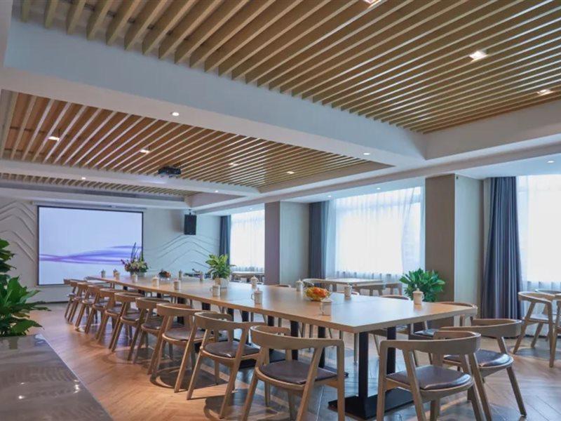 Yiwu Boman Boutique Hotel Екстер'єр фото