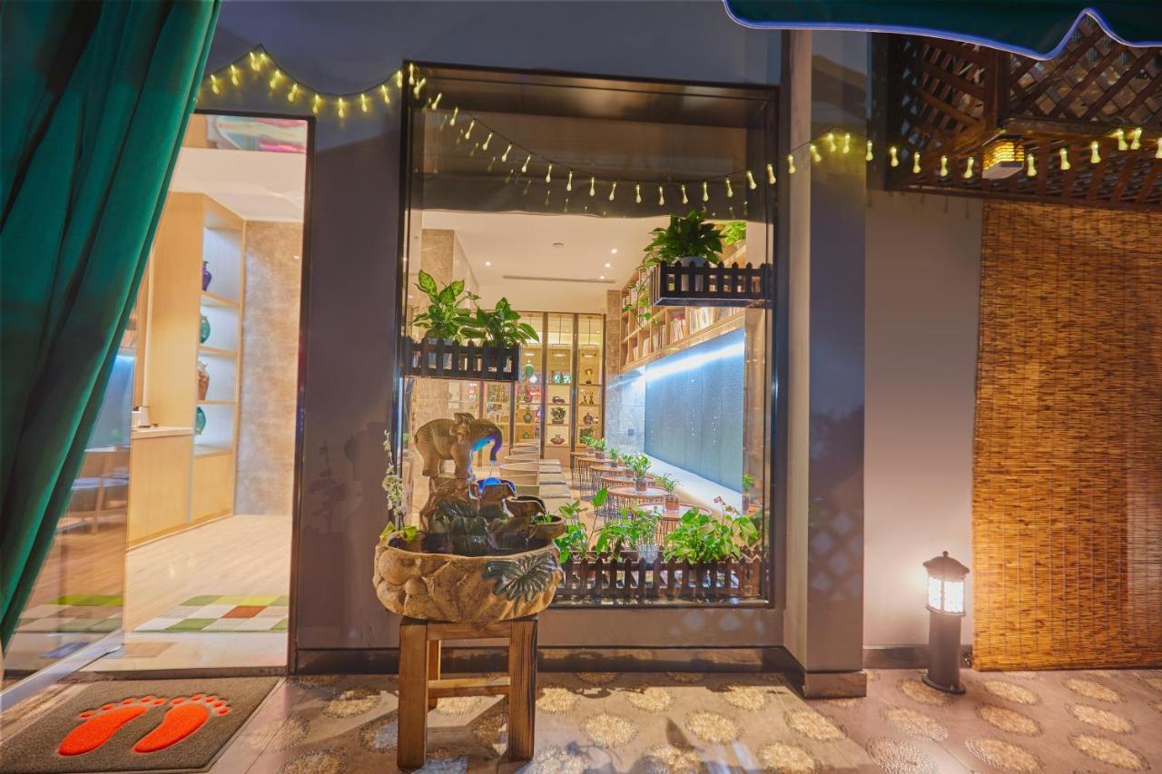Yiwu Boman Boutique Hotel Екстер'єр фото